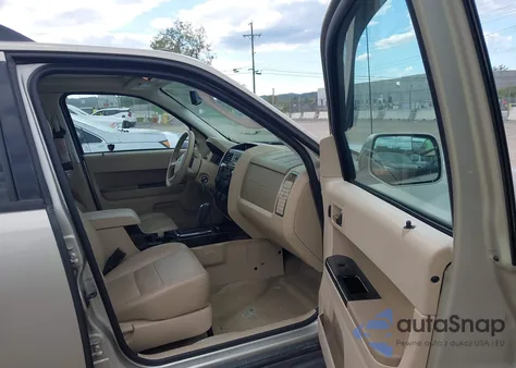 2012 Ford Escape Limited z USA, uszkodzony, nr VIN 1FMCU0EG5CKB75145